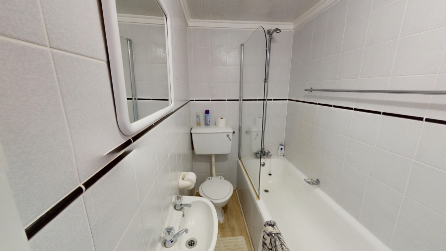 3 Bedroom Property for Sale in Palmiet Western Cape